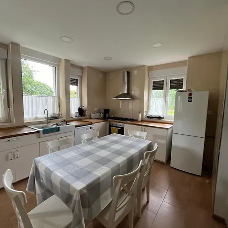 Villa Con Piscina Alicia La Perla Indiana Salas (Asturias)