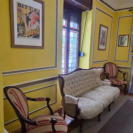 Villa Con Piscina Alicia La Perla Indiana *