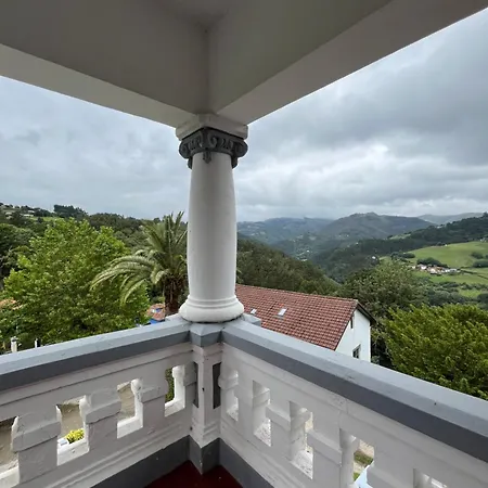 Con Piscina Alicia La Perla Indiana Villa *