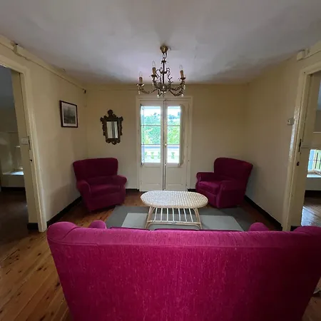 Con Piscina Alicia La Perla Indiana Villa