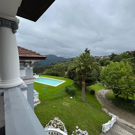 Villa Con Piscina Alicia La Perla Indiana