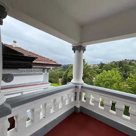 Villa Con Piscina Alicia La Perla Indiana Salas (Asturias)