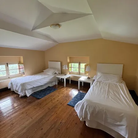 Con Piscina Alicia La Perla Indiana *