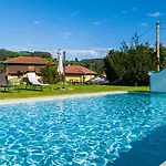 Con Piscina Alicia La Perla Indiana