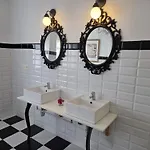 Villa Con Piscina Alicia La Perla Indiana Salas (Asturias)