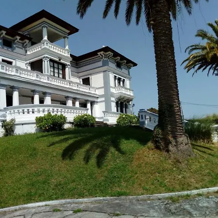 Villa Con Piscina Alicia La Perla Indiana *