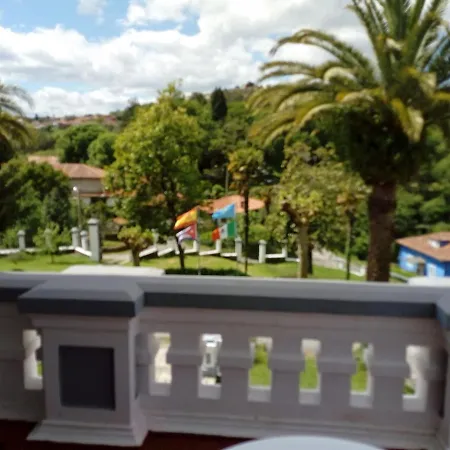 Con Piscina Alicia La Perla Indiana Villa Salas (Asturias)