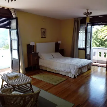Con Piscina Alicia La Perla Indiana Villa