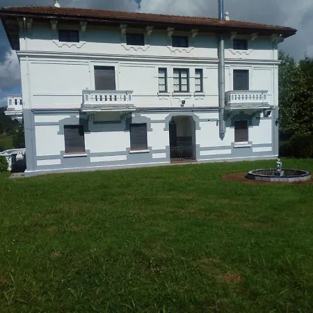 Con Piscina Alicia La Perla Indiana Villa *