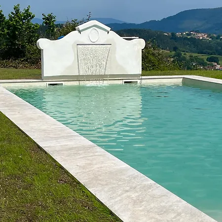 Villa Con Piscina Alicia La Perla Indiana