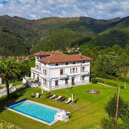 Con Piscina Alicia La Perla Indiana Villa *