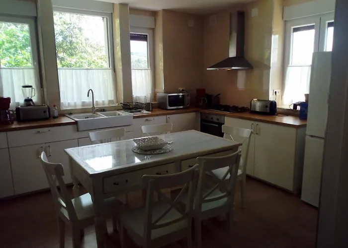 Villa Con Piscina Alicia La Perla Indiana