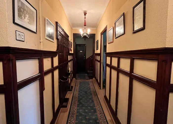 Villa Con Piscina Alicia La Perla Indiana Salas (Asturias)