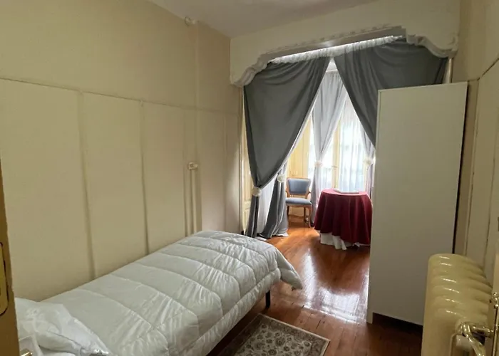 Villa Con Piscina Alicia La Perla Indiana *